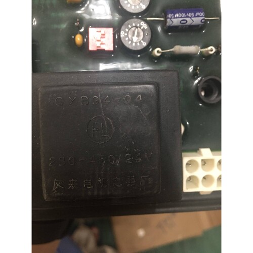 发电机AVR GXB94-04 电压调节器FC05-2011-N0061051602  G680015