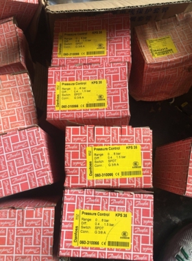DANFOSS KPS35 SPDT 060-310066 0-8bar G3/8 060-310566 G1/4