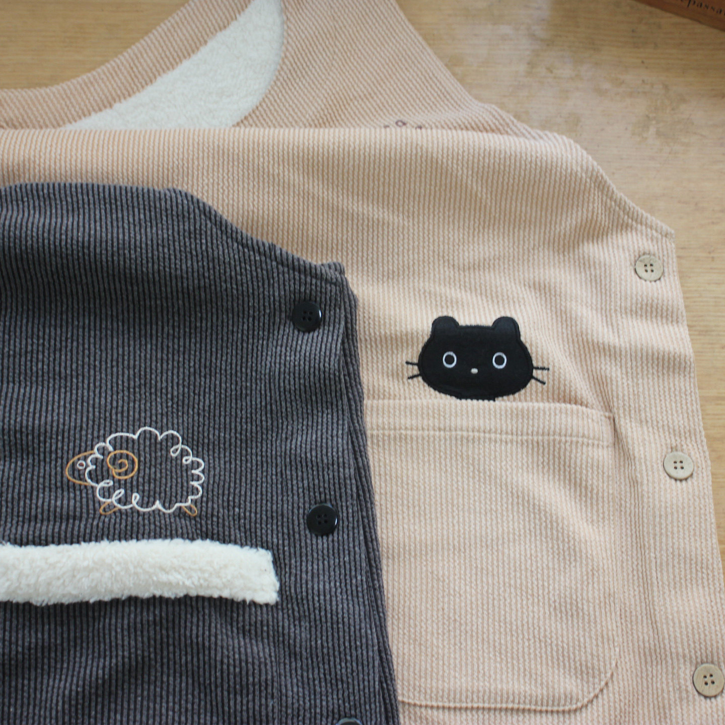 外贸日单 布艺混纺 简约可爱贴布刺绣小动物款无袖侧开扣围裙女,家庭/个人清洁工具,围裙,淘宝优惠券,粉丝福利购,淘宝优惠卷