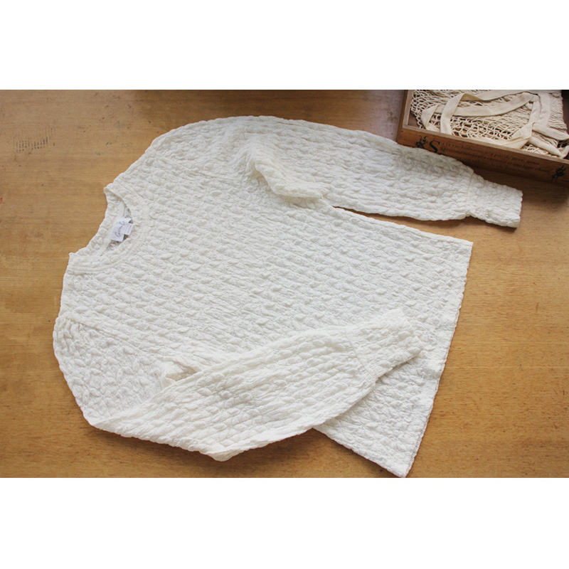 出口订单 全聚酯纤维 简约唯美米白色蕾丝料长袖时装风打底衫女