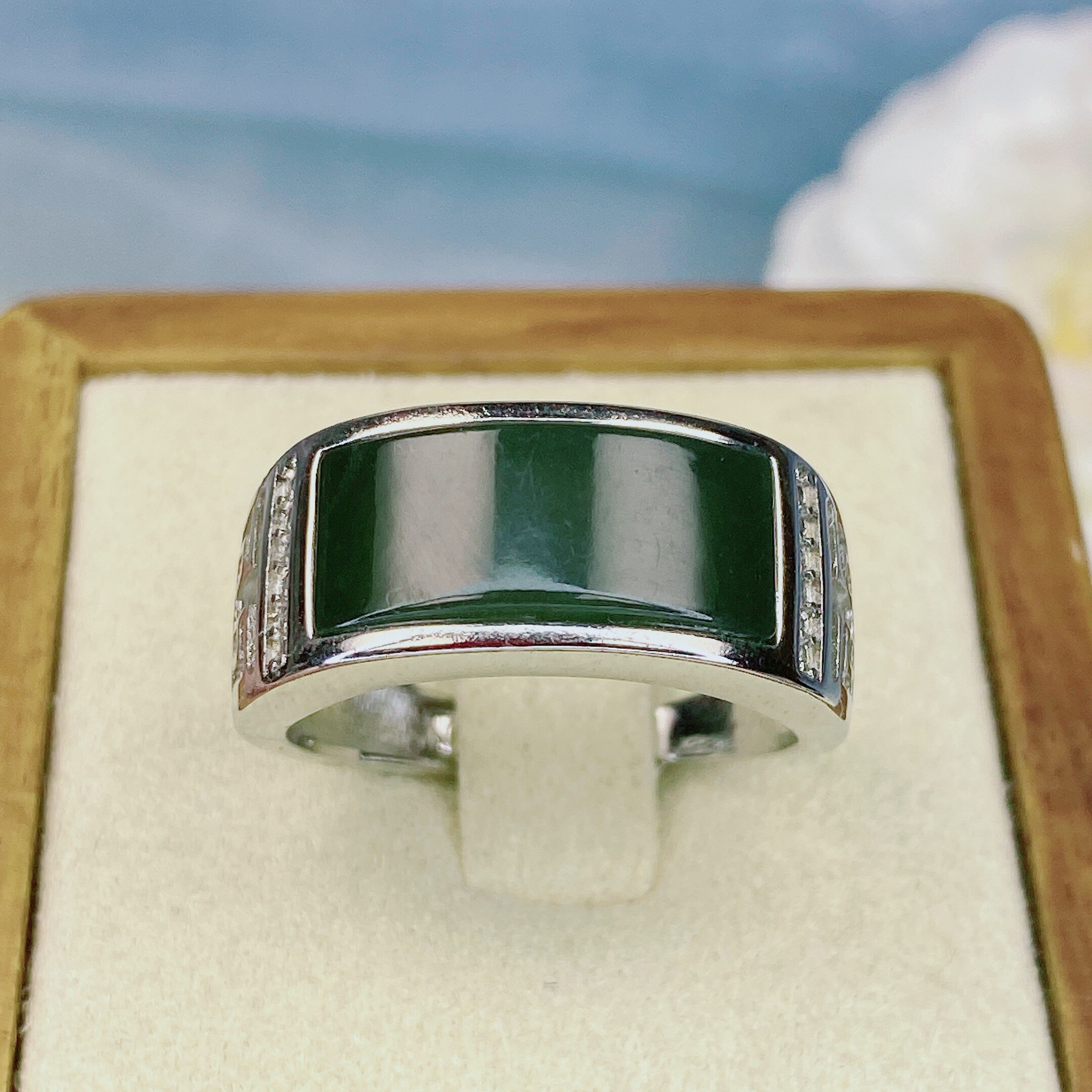 天然和田玉马鞍戒时尚百搭s925银戒托和田玉石送男女戒圈 b33