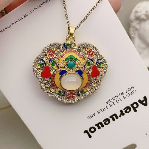 白玛瑙项坠玉髓链石吊时尚