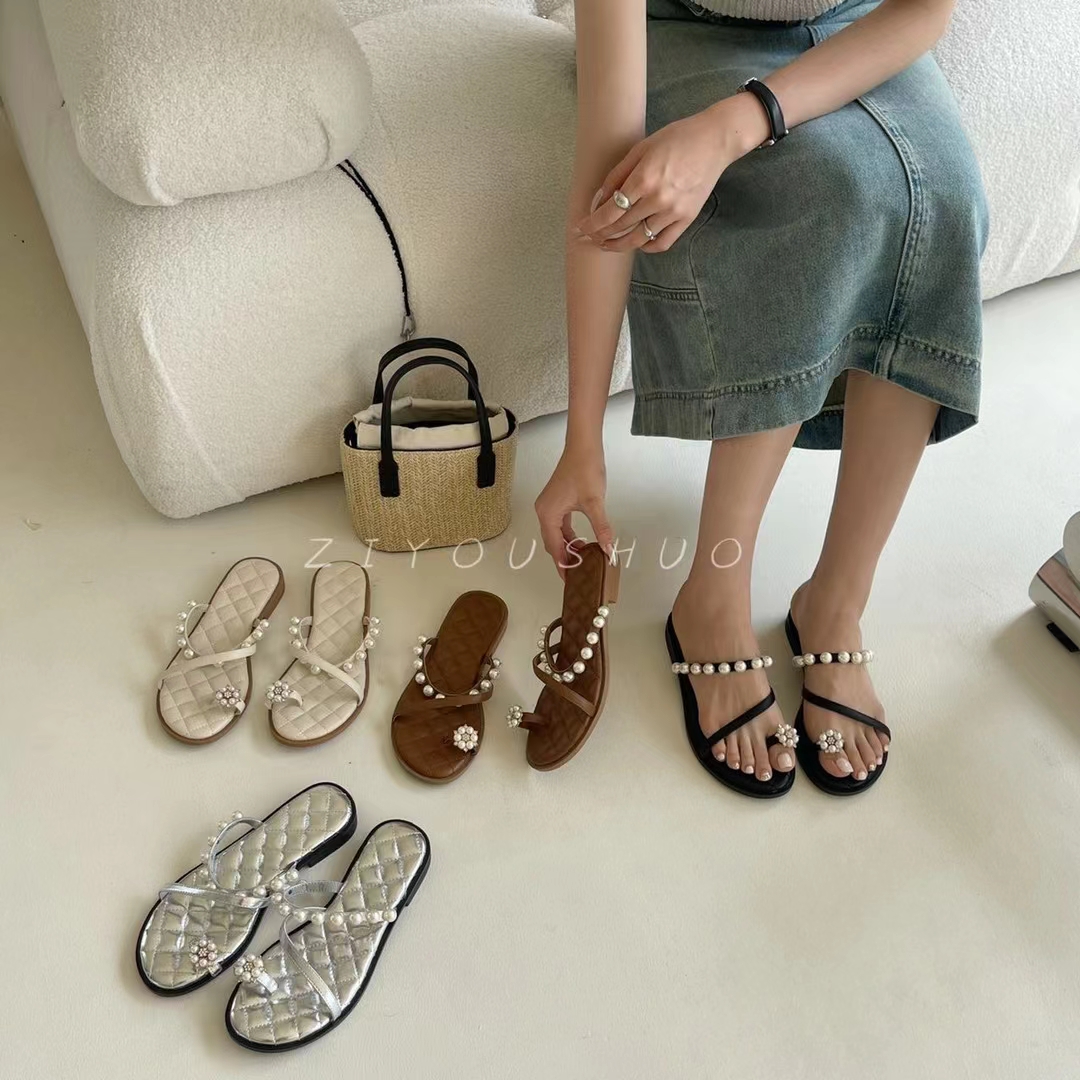 商场撤柜断码清仓女凉鞋平底拖鞋夹趾珍珠软底软面舒适519510-3