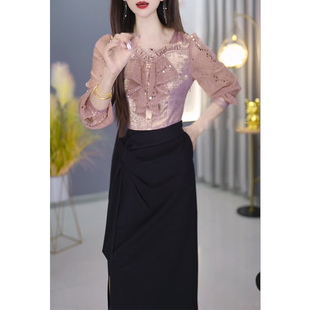 今年流行长袖连衣裙女2026年春秋新款高端精致妈妈假两件显瘦裙子