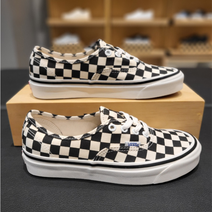 低帮帆布鞋帆布鞋VANS