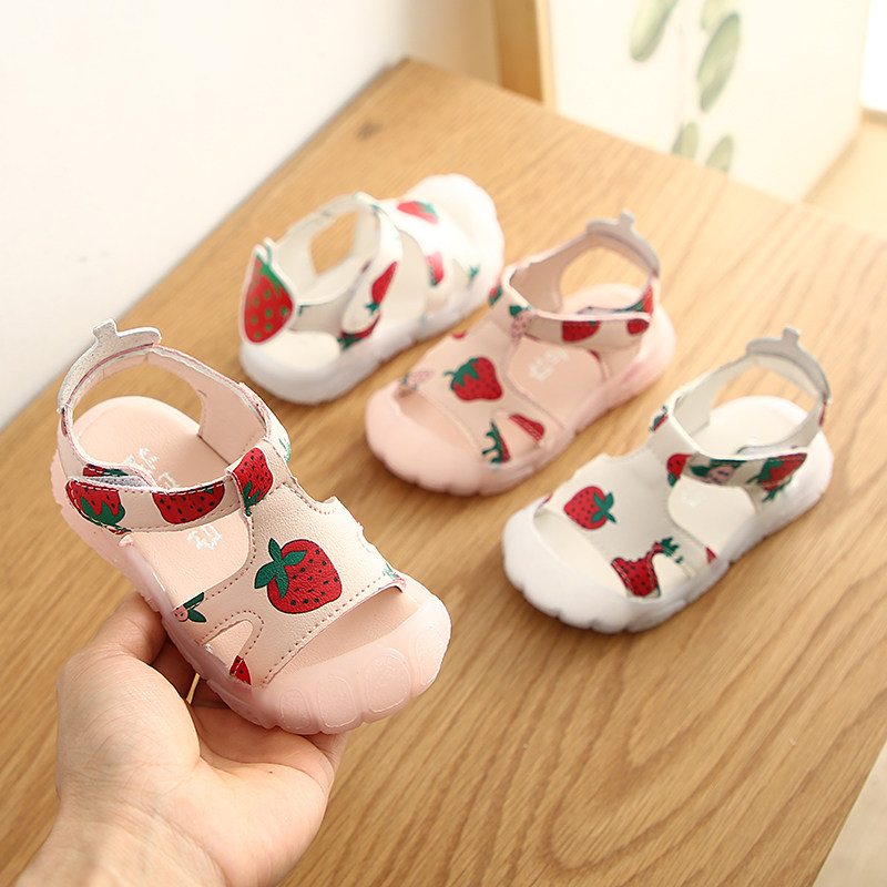 2026新款儿童凉鞋女童鞋夏季小公主软底包头草莓女孩宝宝鞋3-4岁5