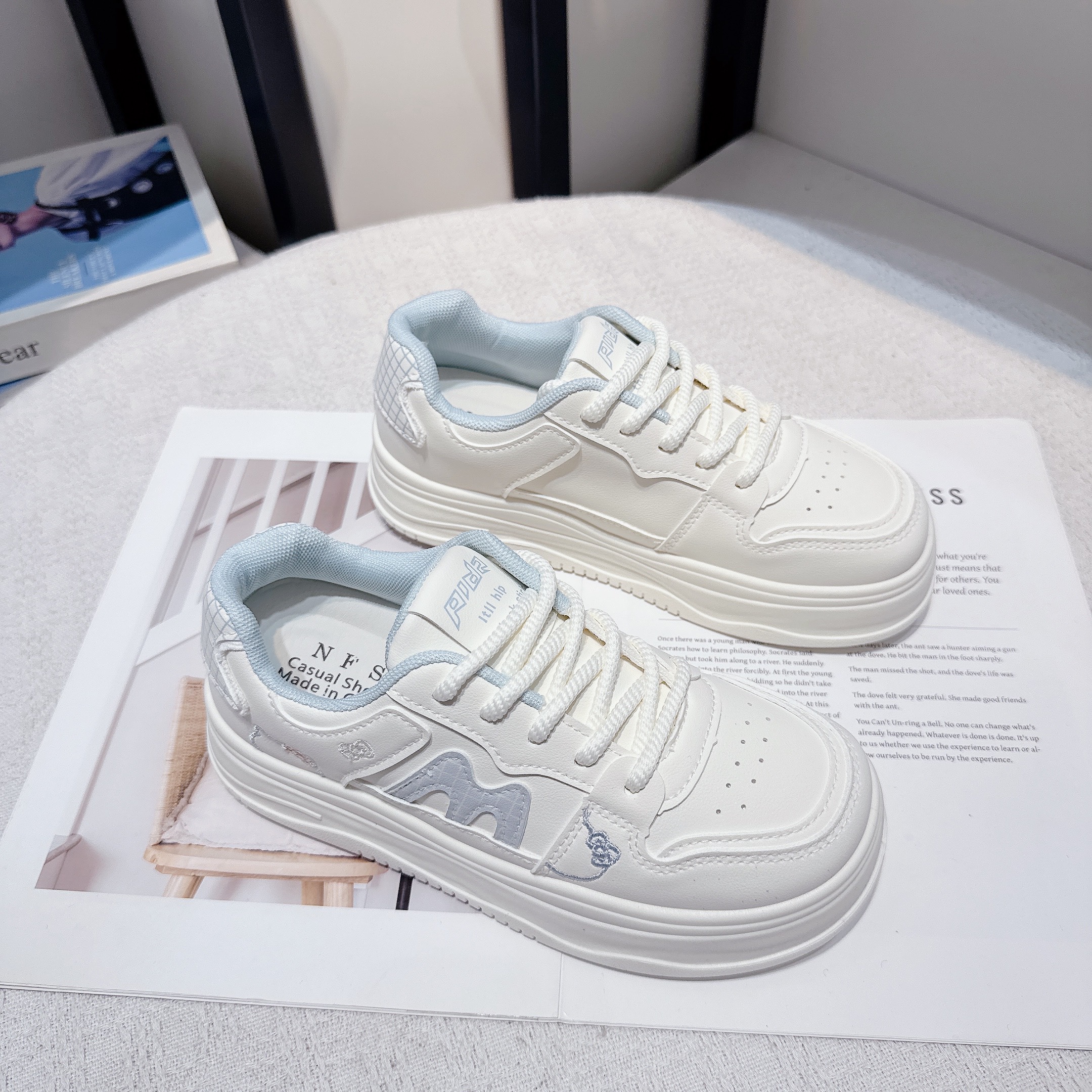 厚底小白鞋女款2025年秋季新款可爱风女鞋子百搭学生休闲运动板鞋