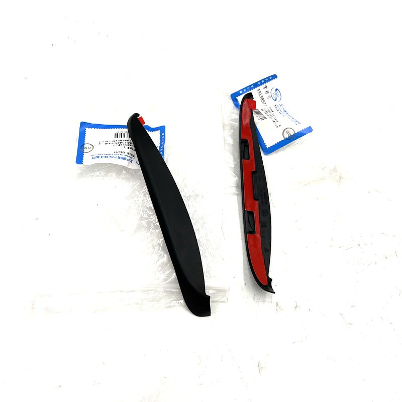 适配别克全新君威尾灯检修盖