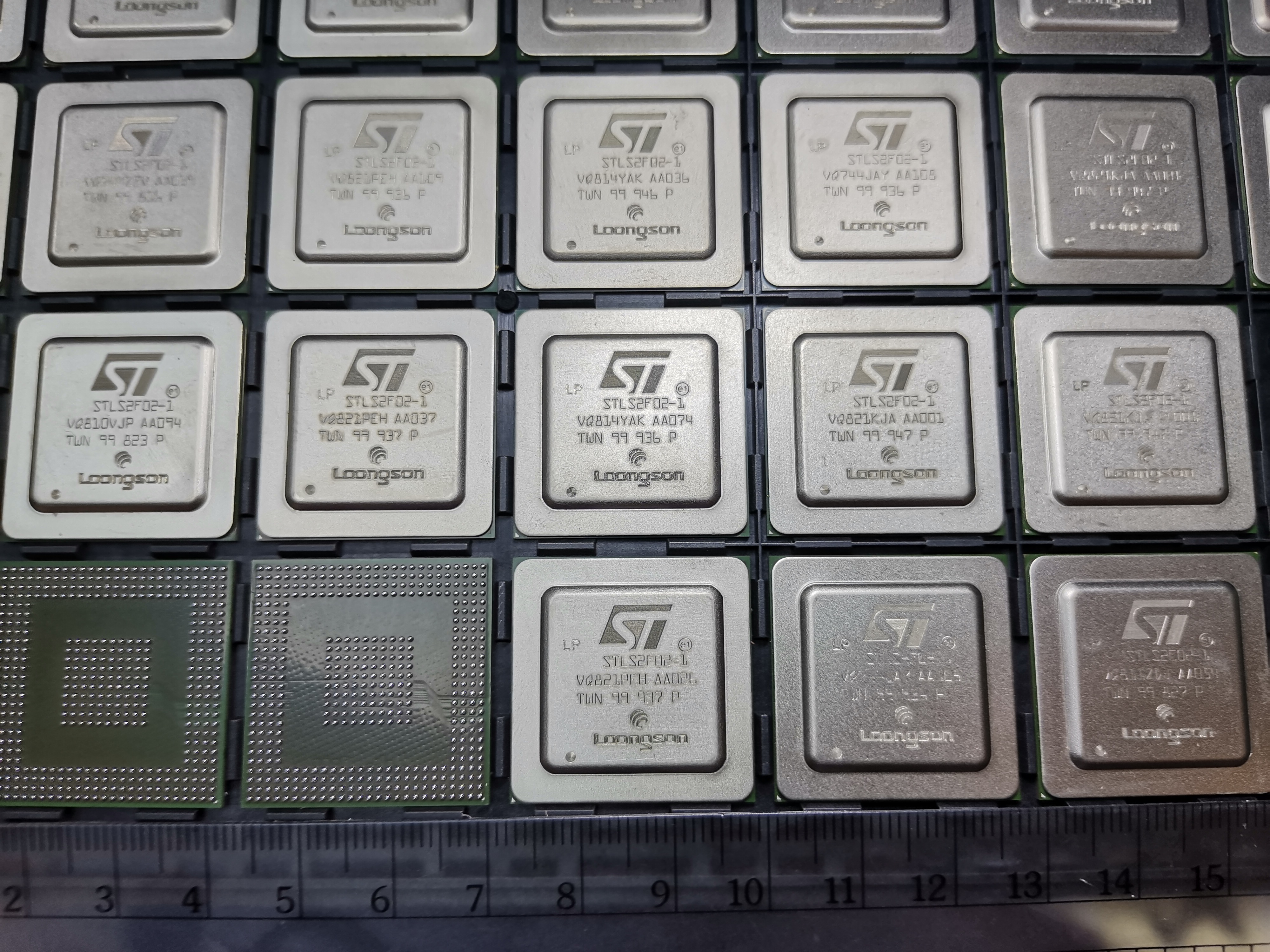 STLS2F02-1 龙芯2F 龙芯二 全新正品现货 高性能64位超标量 MIPS