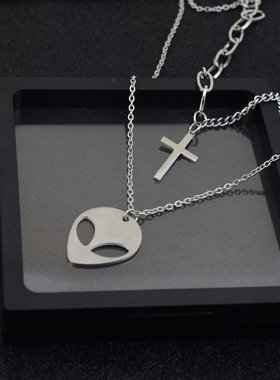 潮流钛钢锁骨链外星人十字架双层长项链蹦迪dj嘻哈男女叠戴项链