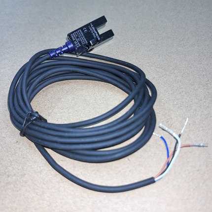 华怡丰槽型光电传感器LU672-5NA PA光电开关 磁性开关