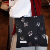 甜美银珠片花朵牛仔秋冬百搭女生单肩包帆布包大容量小众托特包