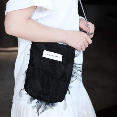 气质重工黑流苏纱时尚百搭女生可调节肩带手机包大容量小众包包