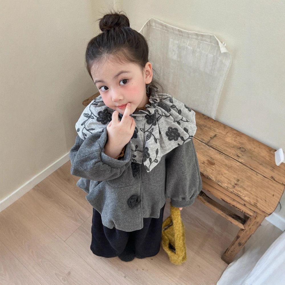 韩版童装女童气质刺绣花瓣领外套