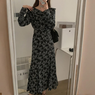 2025春季新款韩国东大门ins海军领长袖收腰连衣裙刺绣鱼尾长裙女