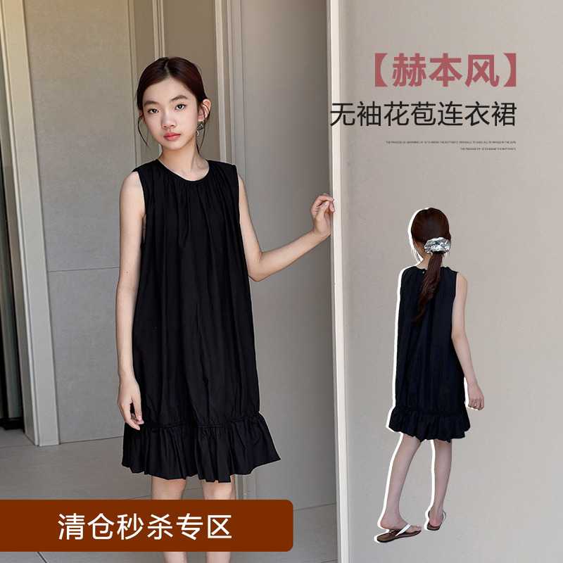 女大童连衣裙2025夏装新款初中生简约无袖小黑裙青少年韩系背心裙