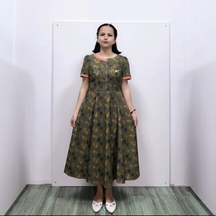 桂系夏季圆领短袖淑女风优雅气质收腰A字大摆棉布碎花中长连衣裙