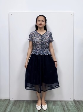 淑女风A字摆绢丝碎花中长连衣裙