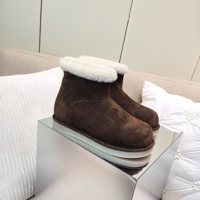 欧美羊皮毛一体保暖雪地靴女短靴