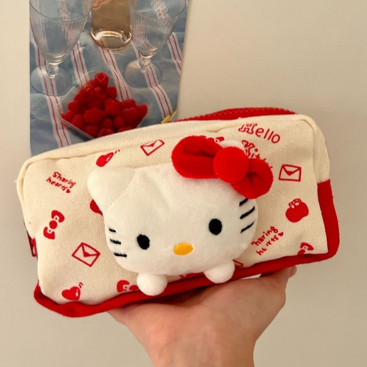 KT猫凯蒂猫公仔笔袋帆布卡通文笔袋
