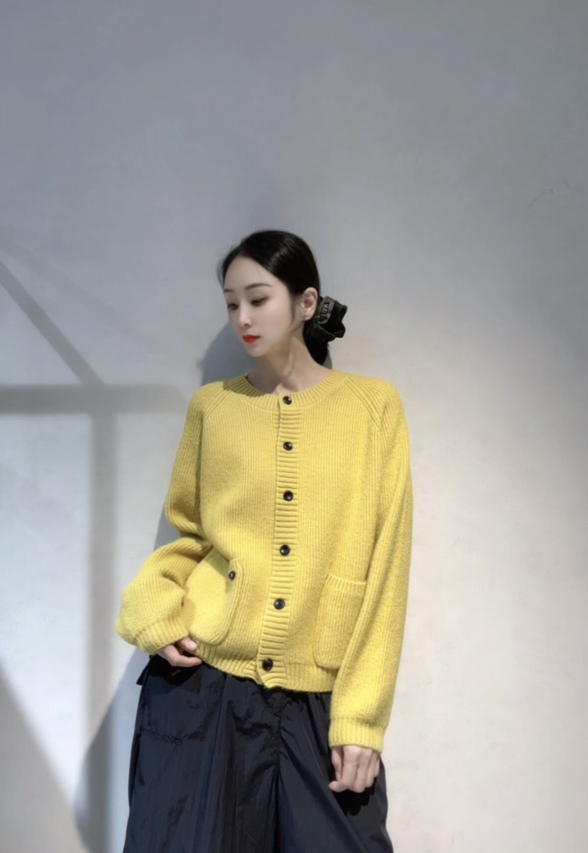 慵懒风软糯毛衣女款2026新款秋冬复古圆领针织衫外套显瘦外搭上衣