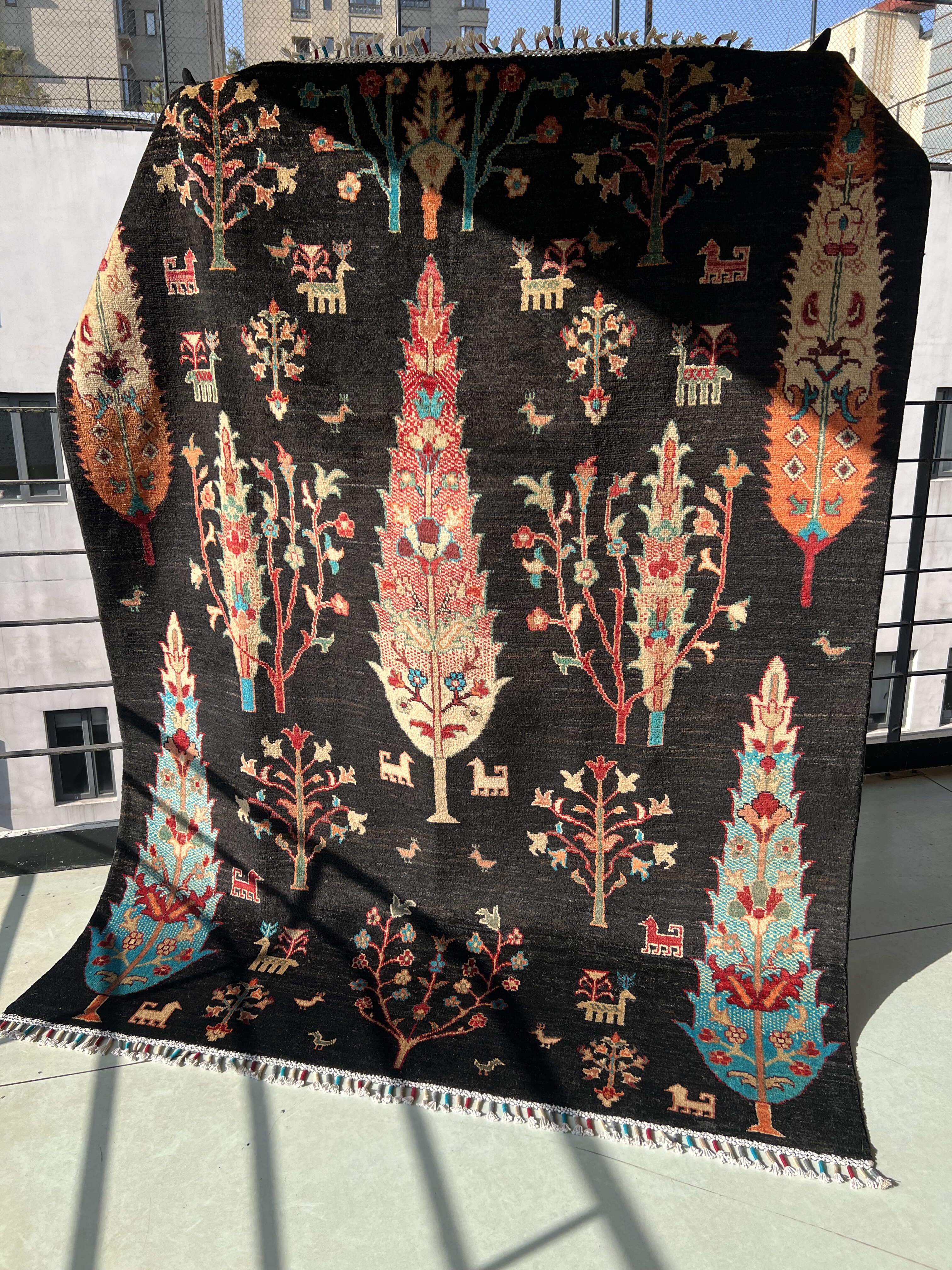 梭罗双树｜150*200左右手工打结客厅卧室羊毛地毯｜生命树系列