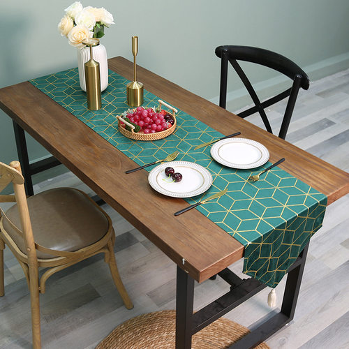 北欧简约桌旗烫金天鹅绒餐厅布桌旗菱形方块床旗床尾巾厂家批发