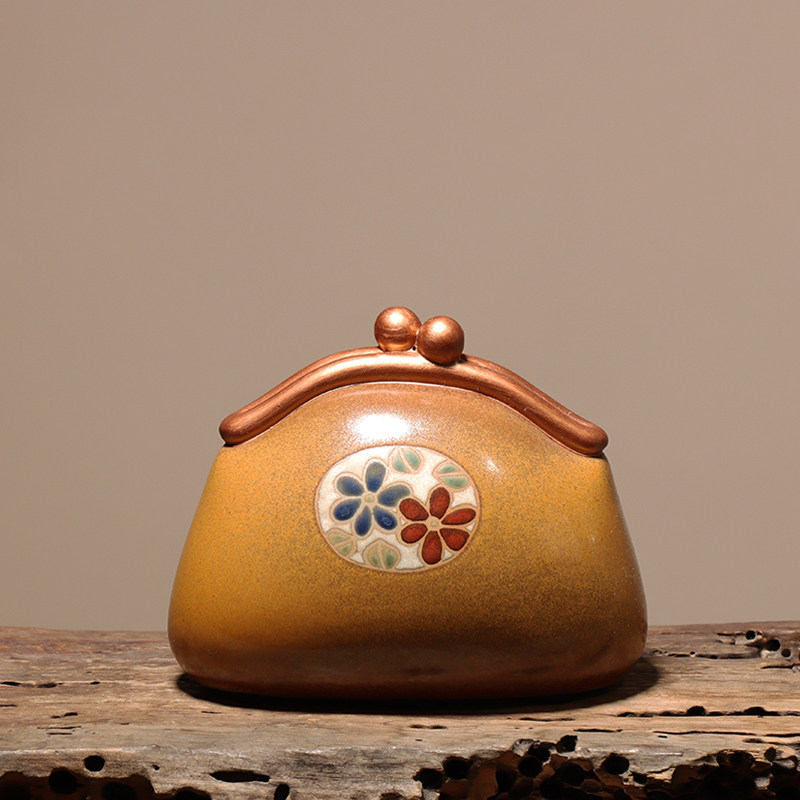 台湾莺歌陶瓷小猪小牛鼠生肖陶瓷摆件茶宠招财青蛙名片夹台湾原产