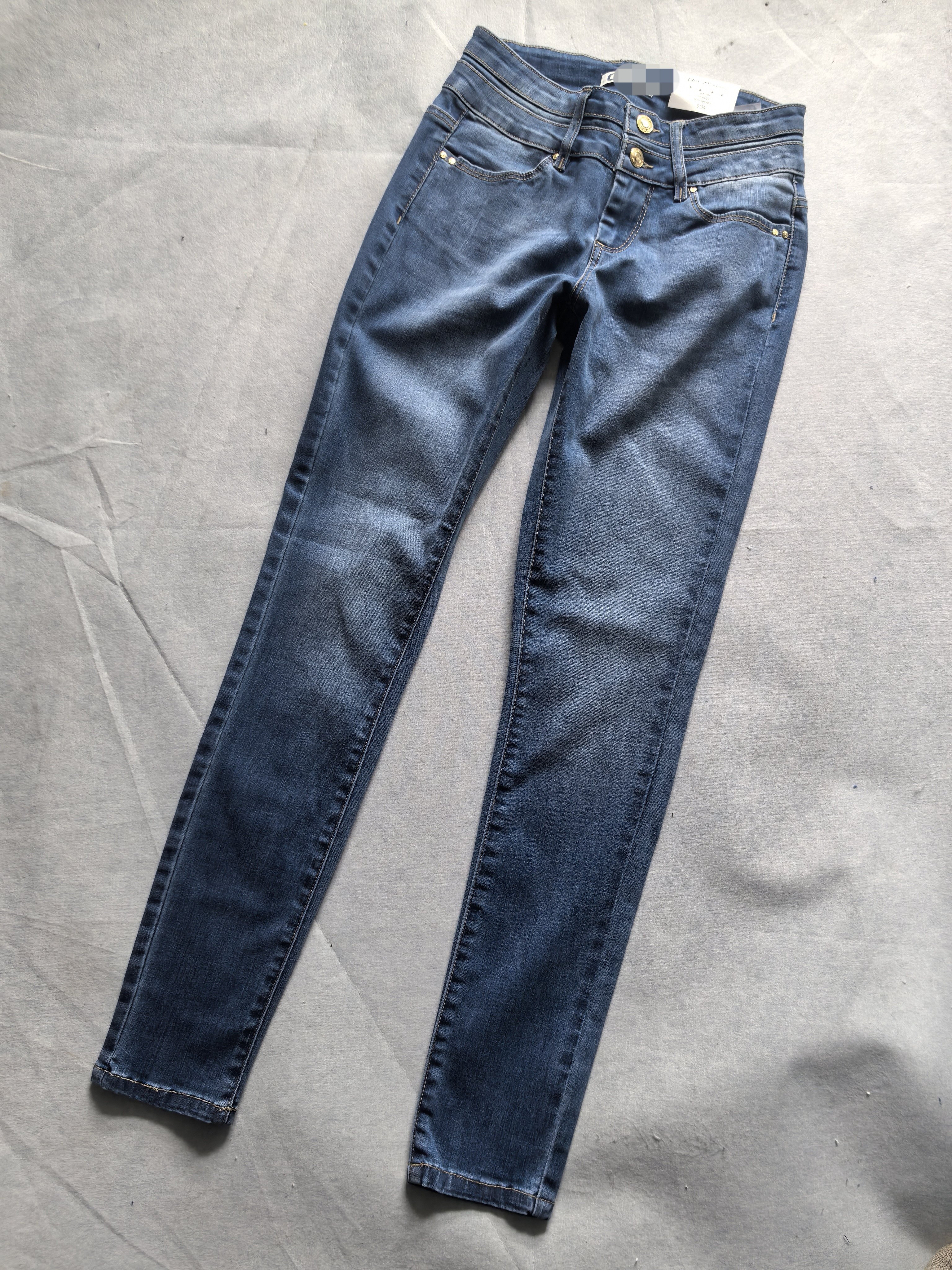 新品外贸原单双扣弹力修身显瘦磨白高腰铅笔裤牛仔小脚裤大码女裤