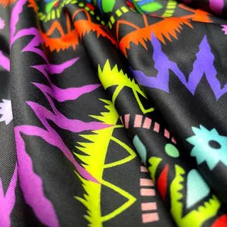 莱卡布现货多色数码印花面料高弹力布四面弹料莱卡布数码印花面料