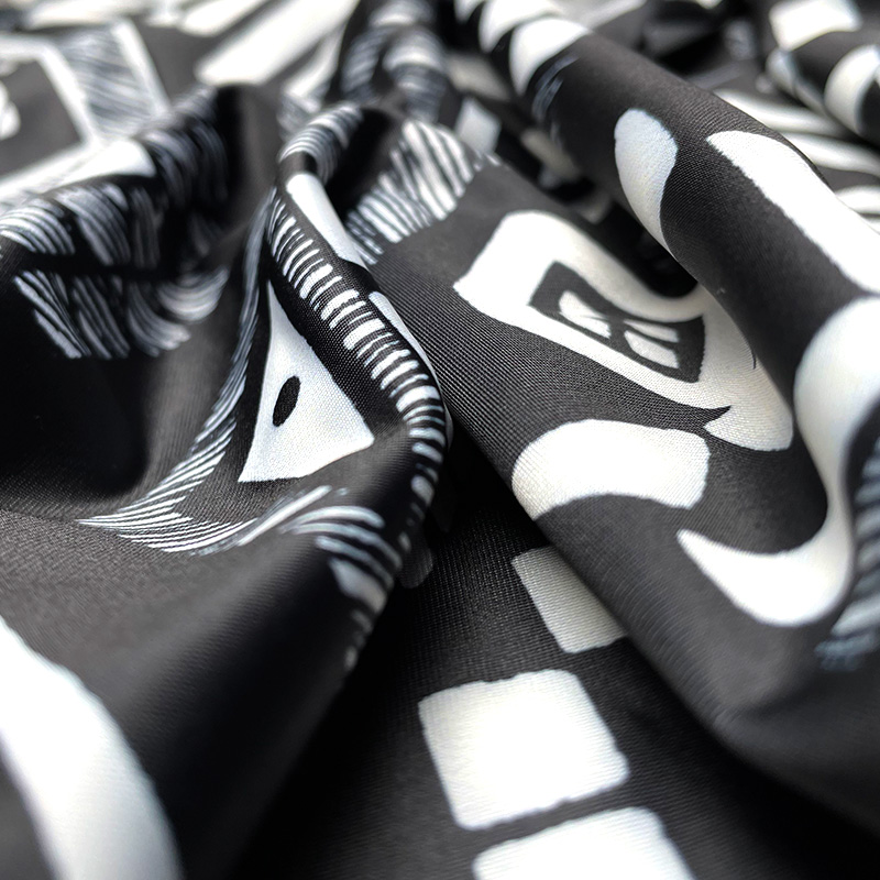 莱卡布高弹力布莱卡布四面弹力布黑白色数码印花柔软顺滑泳衣面料