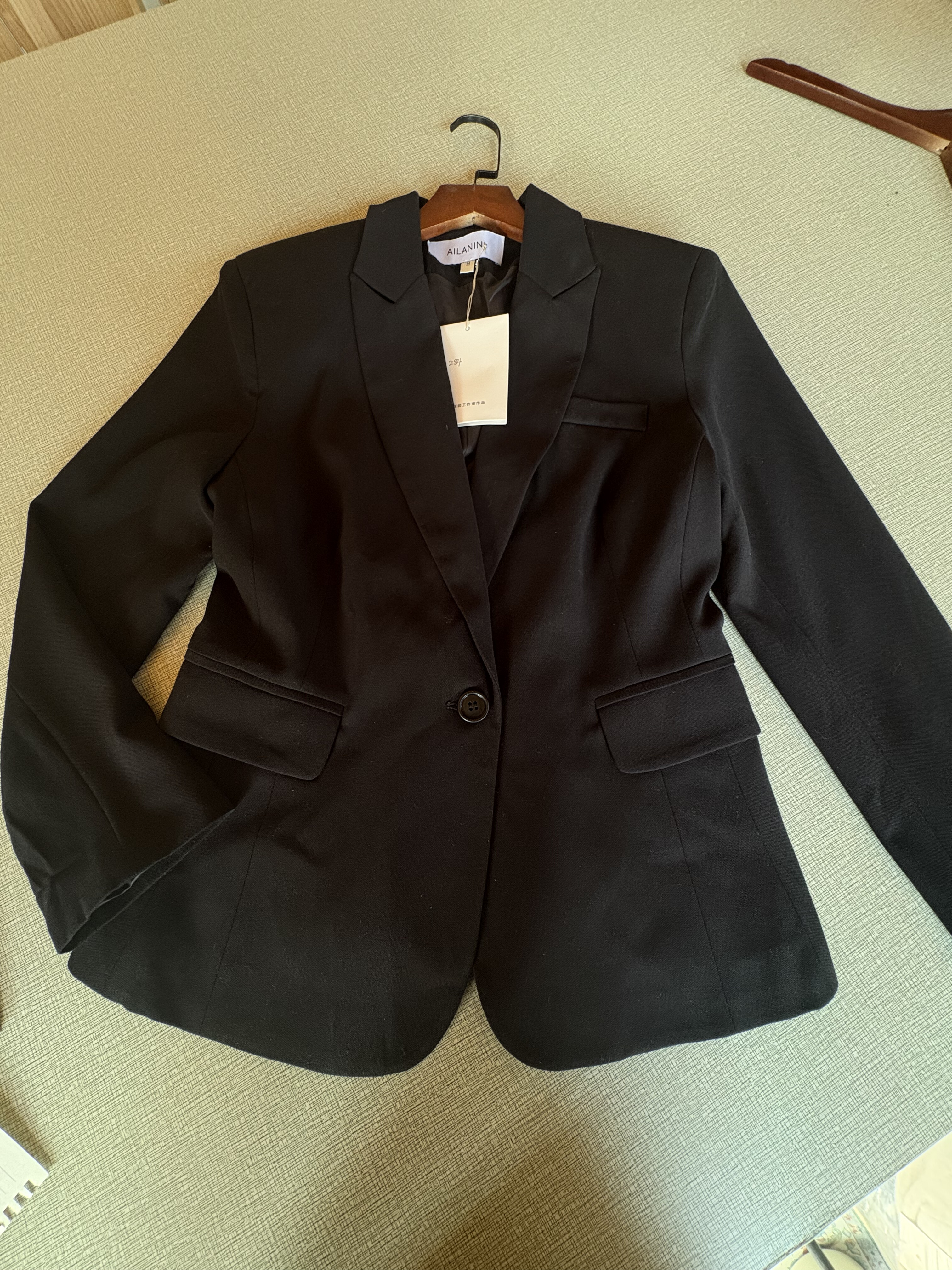 尾货清仓两件包邮女士西装外套宽松百搭上衣