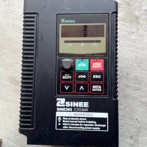 议价变频器SINE3032R2G3R0P2.2KW
