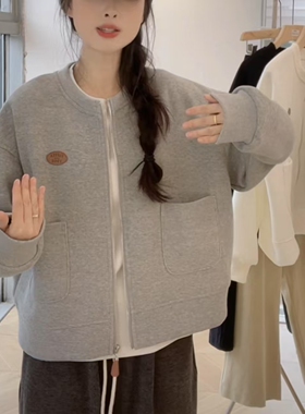 减龄开衫灰色圆领棉质卫衣棒球服韩版宽松纯色ins外套女春秋2025