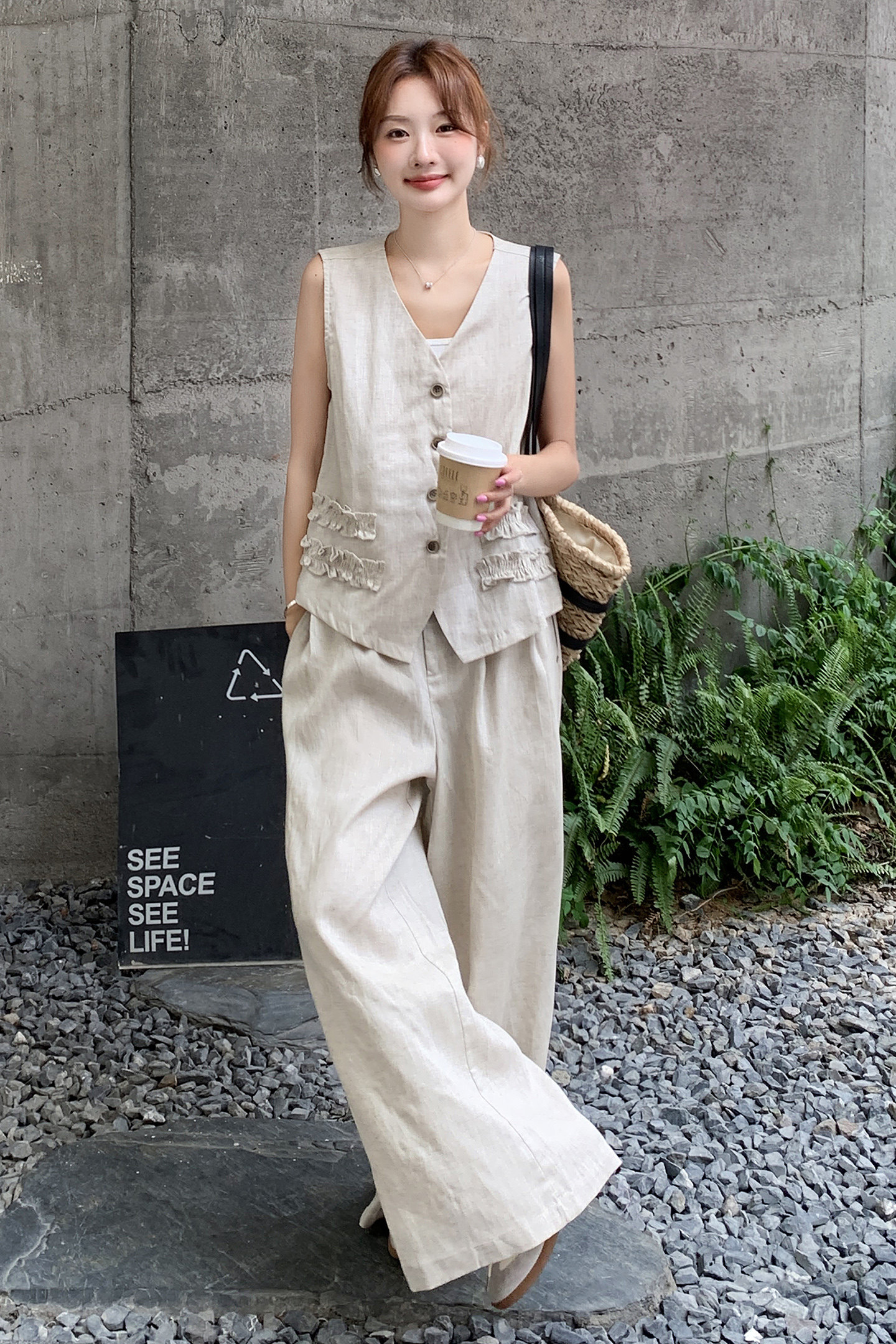 木耳边西装马甲阔腿裤套装女夏时尚高级感流行爆款超火两件套减龄,女装套装/套裙,2C339