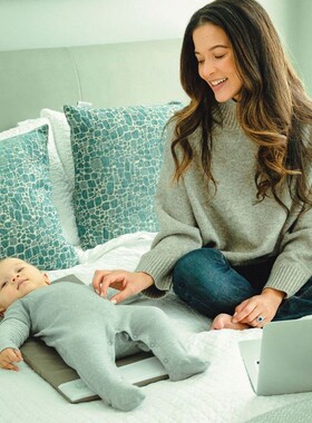 Baby Brezza 智能婴儿舒缓安抚床垫 带心跳、振动模拟母亲子宫.