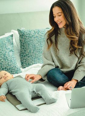 Baby Brezza 智能婴儿舒缓安抚床垫 带心跳、振动模拟母亲子宫.