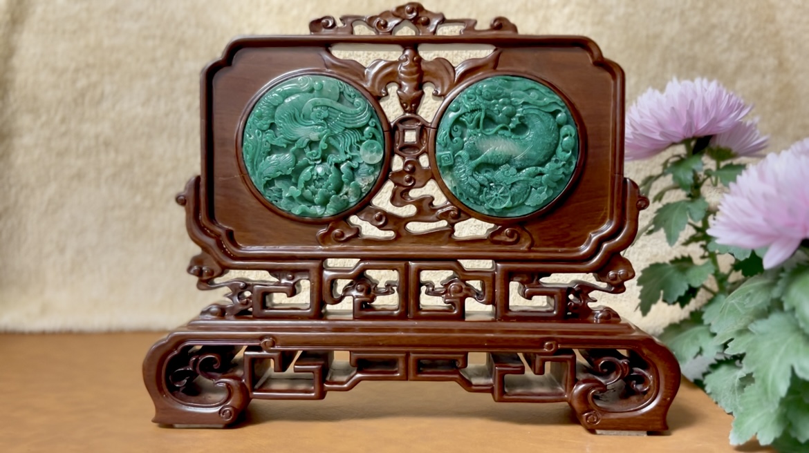 可言坊真南阳翡翠独山玉石豪华艳蓝绿圆牌龙凤摆件