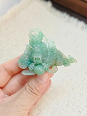 可心天然独山玉老冰淡催蓝手雕应龙小桌摆件