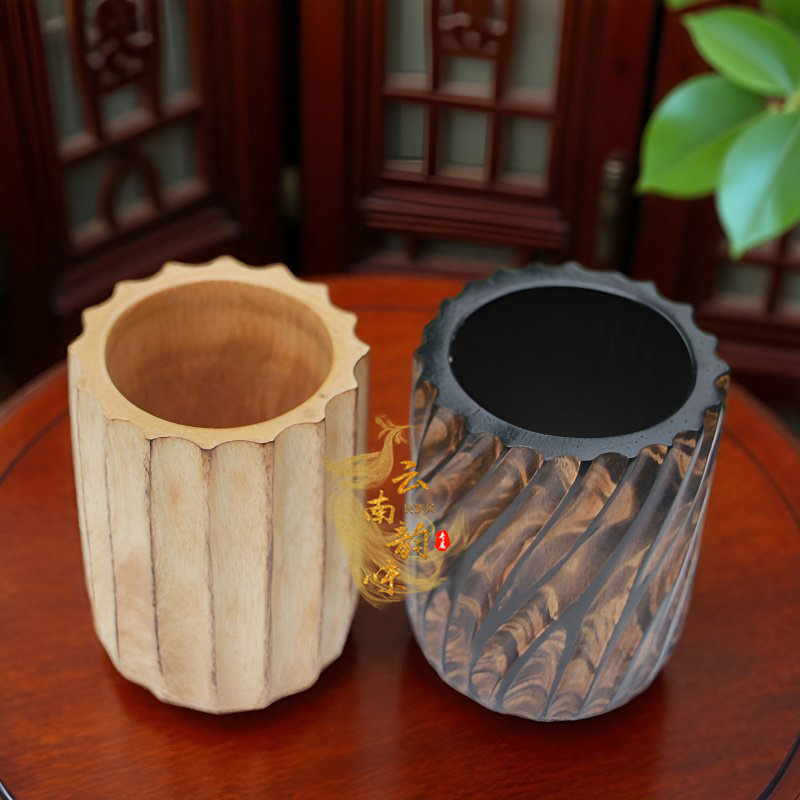 泰国实木笔筒办公用品