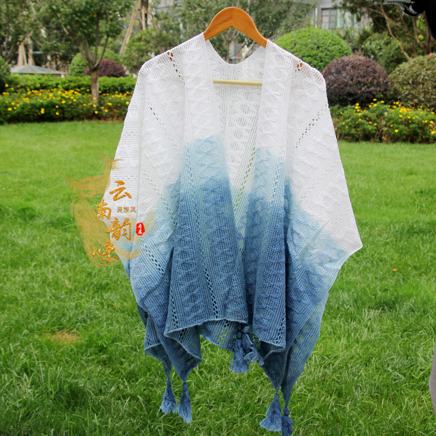 云南民族风大理白族扎染蓝白披肩