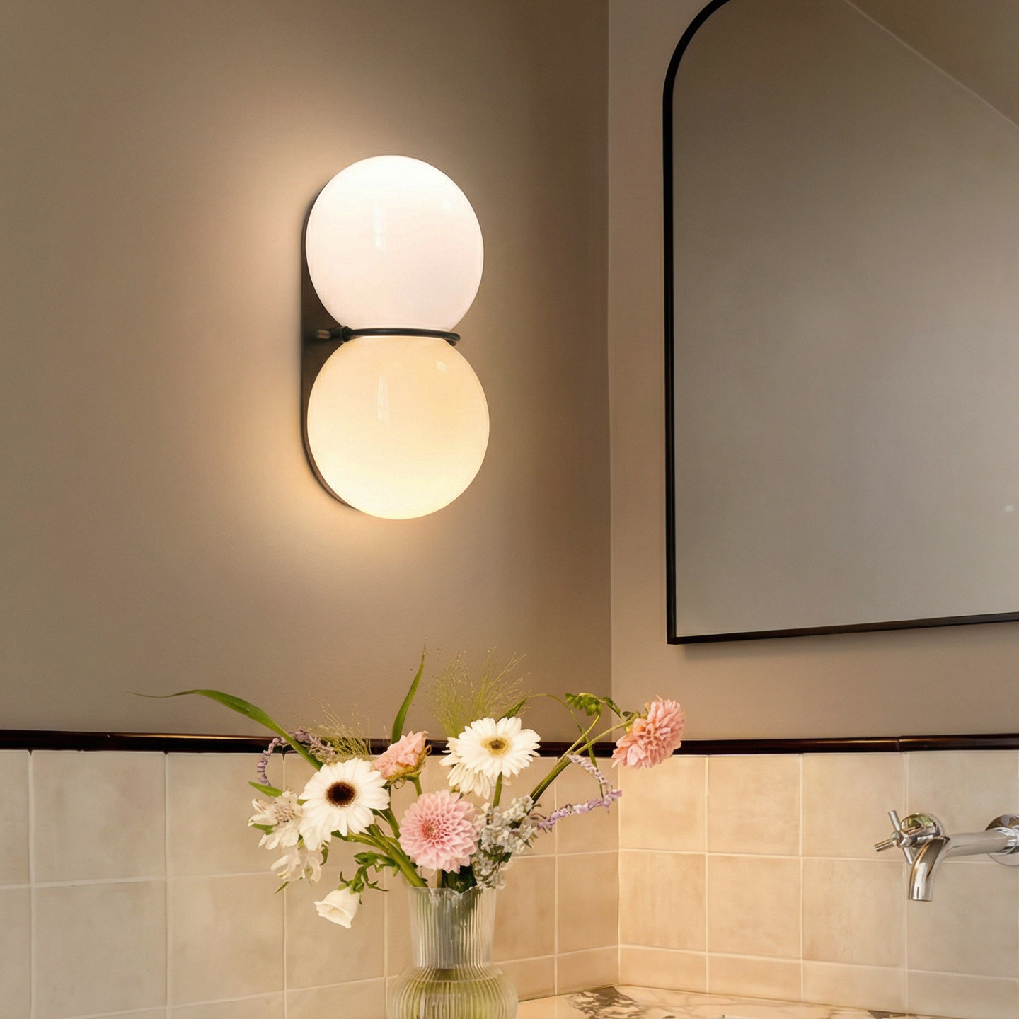 双球壁灯简约法式奶油风中古复古壁灯设计师客厅卧室浴室楼梯壁灯