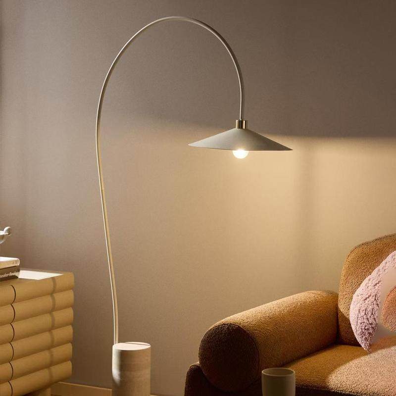 法式中古落地灯现代简约客厅卧室书房钓鱼灯氛围感设计师款地灯