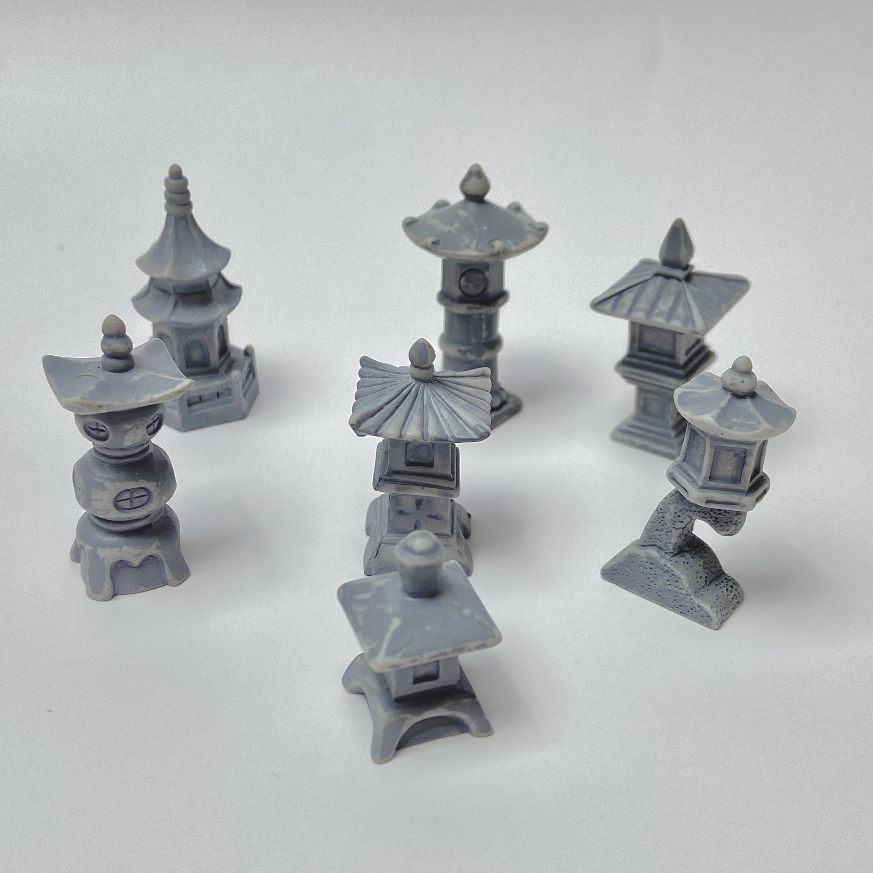 微景观创意仿真复古石灯小摆件