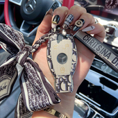 适用奔驰E级S级C200L包A180壳GLA200扣GLC260GLk300CLA车钥匙套女