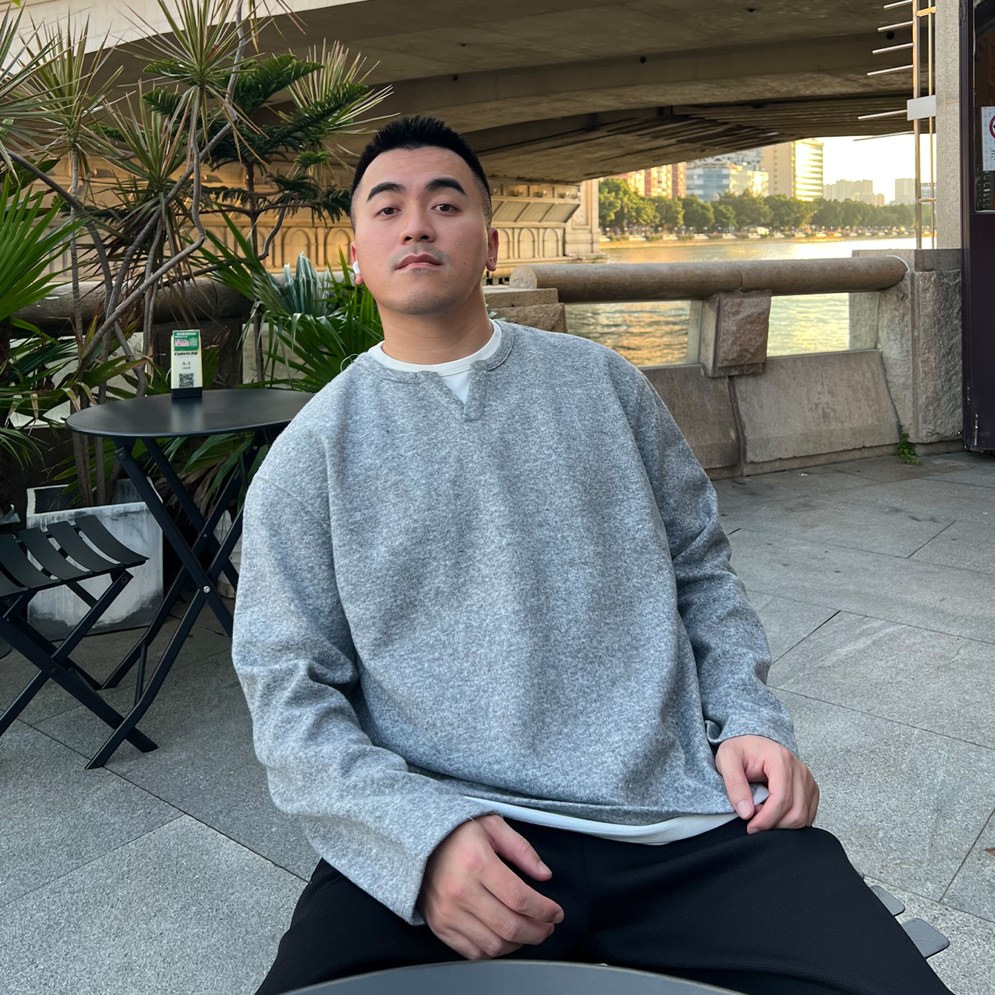 FFMR「假两件质感羊毛T恤」2025秋冬美式重磅小V领撞色圆领毛衣男