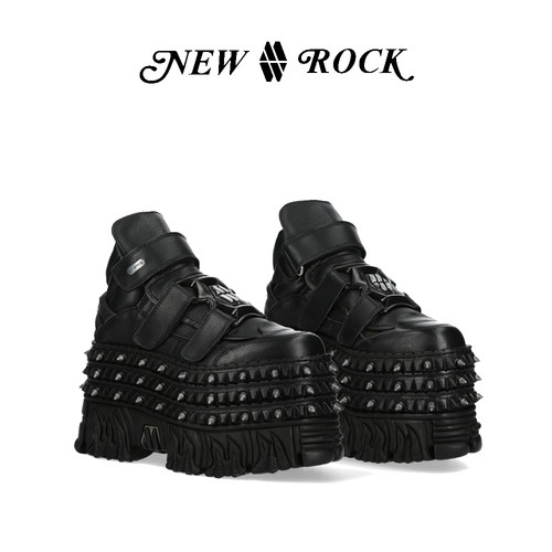 暗黑朋克金属铆钉厚底鞋潮流皮靴