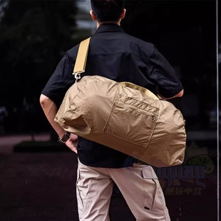 COMBAT2000挎包战术手提包万用锦囊折叠行李包户外旅行包男斜挎包