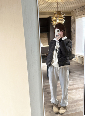 CHIA设计款圆领百搭波浪纹排骨感显瘦秀气高档磁吸扣白鸭绒羽绒服