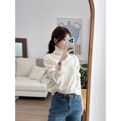 100羊毛长袖杏色随身简洁针织衫